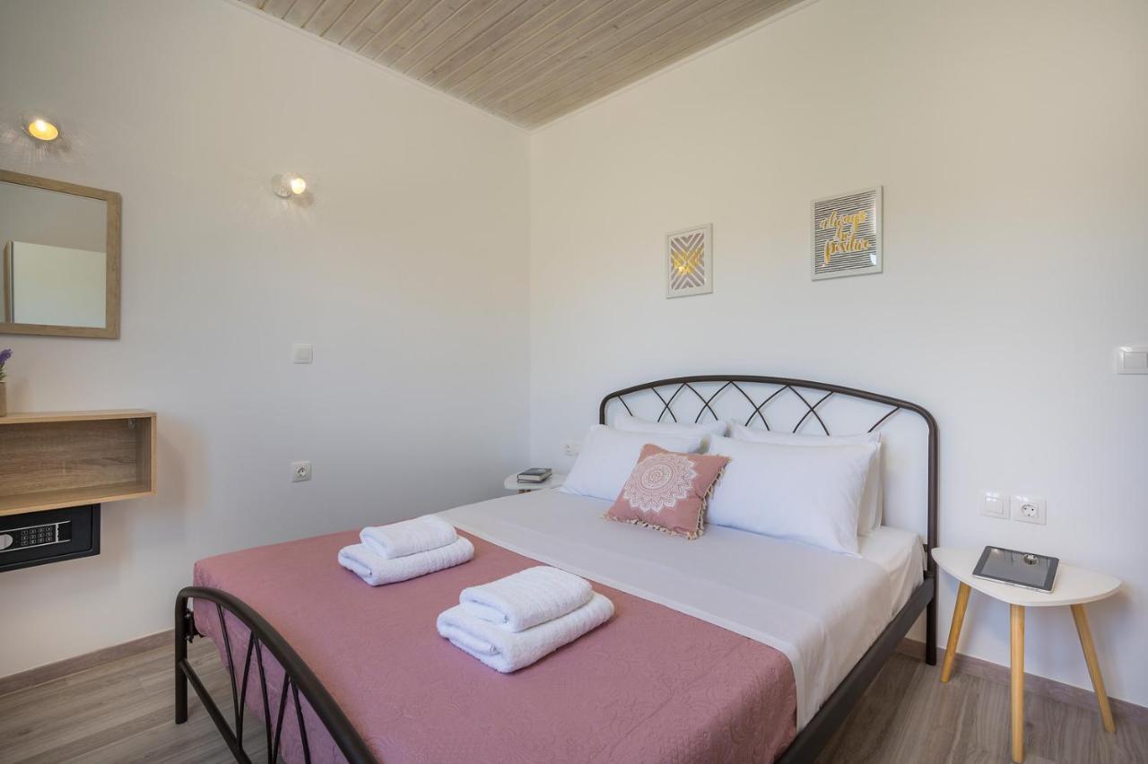 B&M Villas Metochi Siriliou Exterior photo